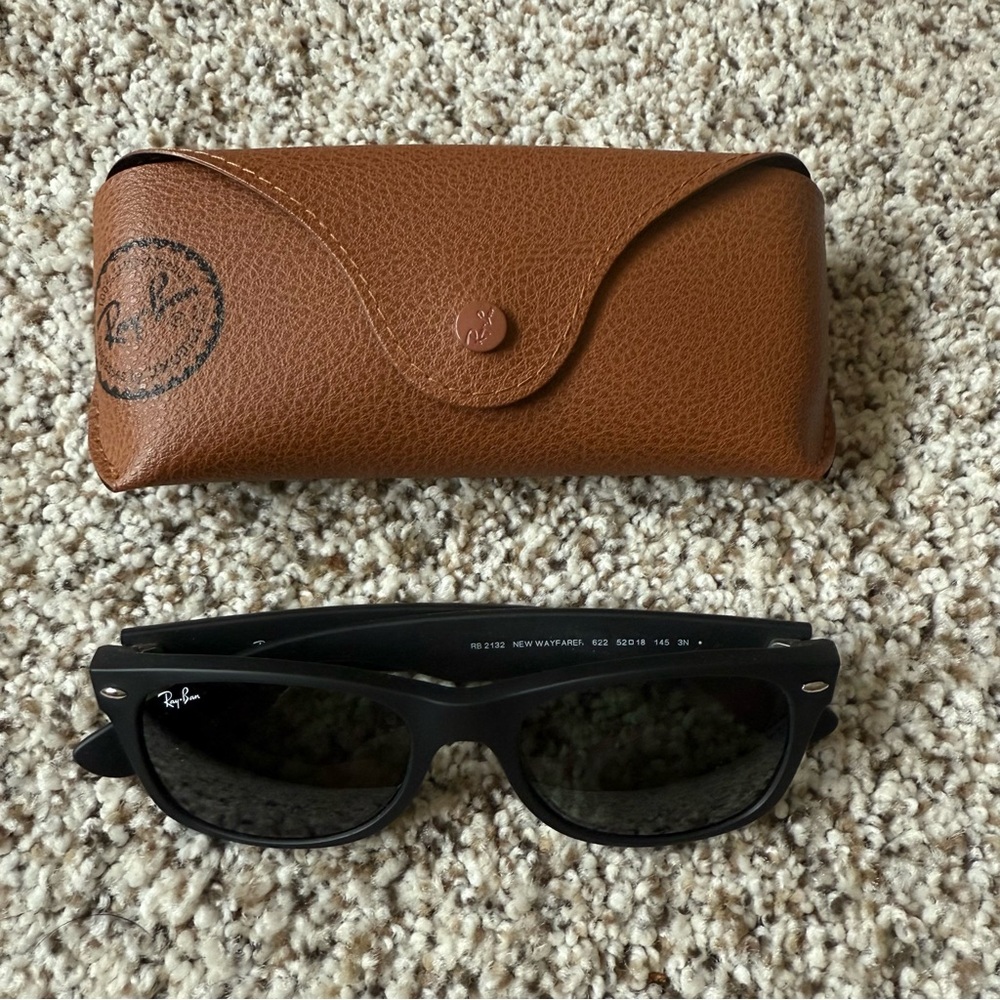Men’s Rayban sunglasses
